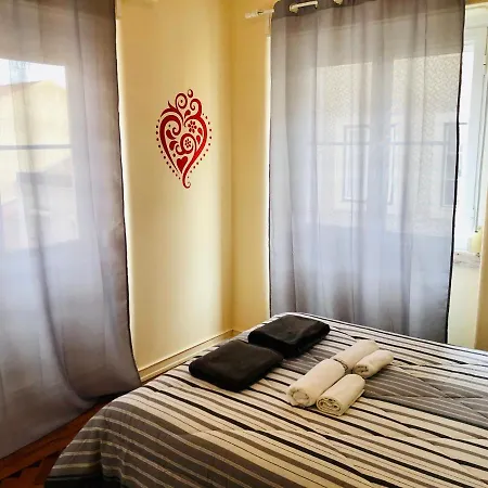 Lisbonrooms4u Ii * ליסבון