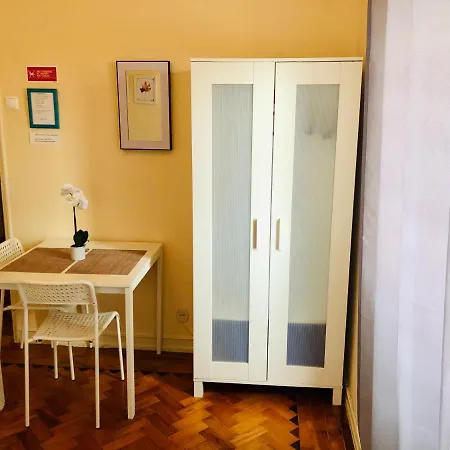 Gasthuis Lisbonrooms4u Ii *